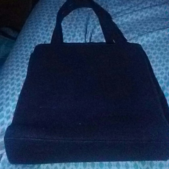 Guess black flower handbag - Picture 2 of 3